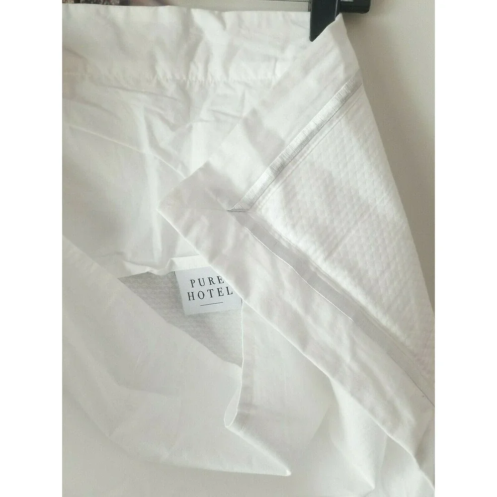 NWOT 1 PURE HOTEL White Blue Silver‎ Embroidered Frame Cotton King Sham